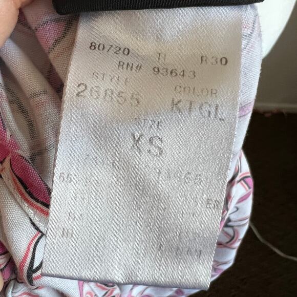 SOLD OUTT - Picture 4 of 5